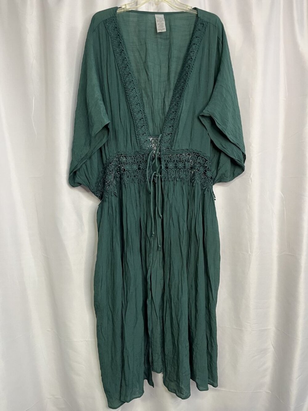 Time n tru Size XXL Women's Green Kimono Style Jacket with Lace Trim Detail One